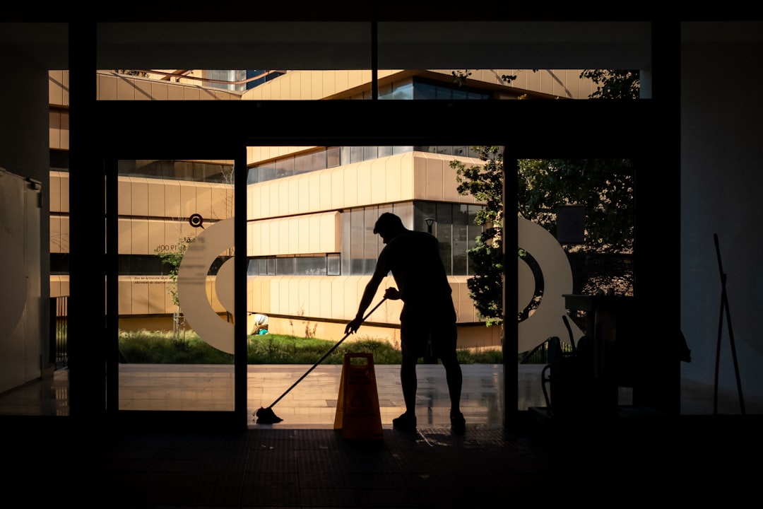 footer-01